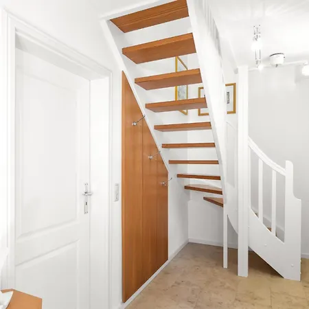 Residenz Am 24d Weischer